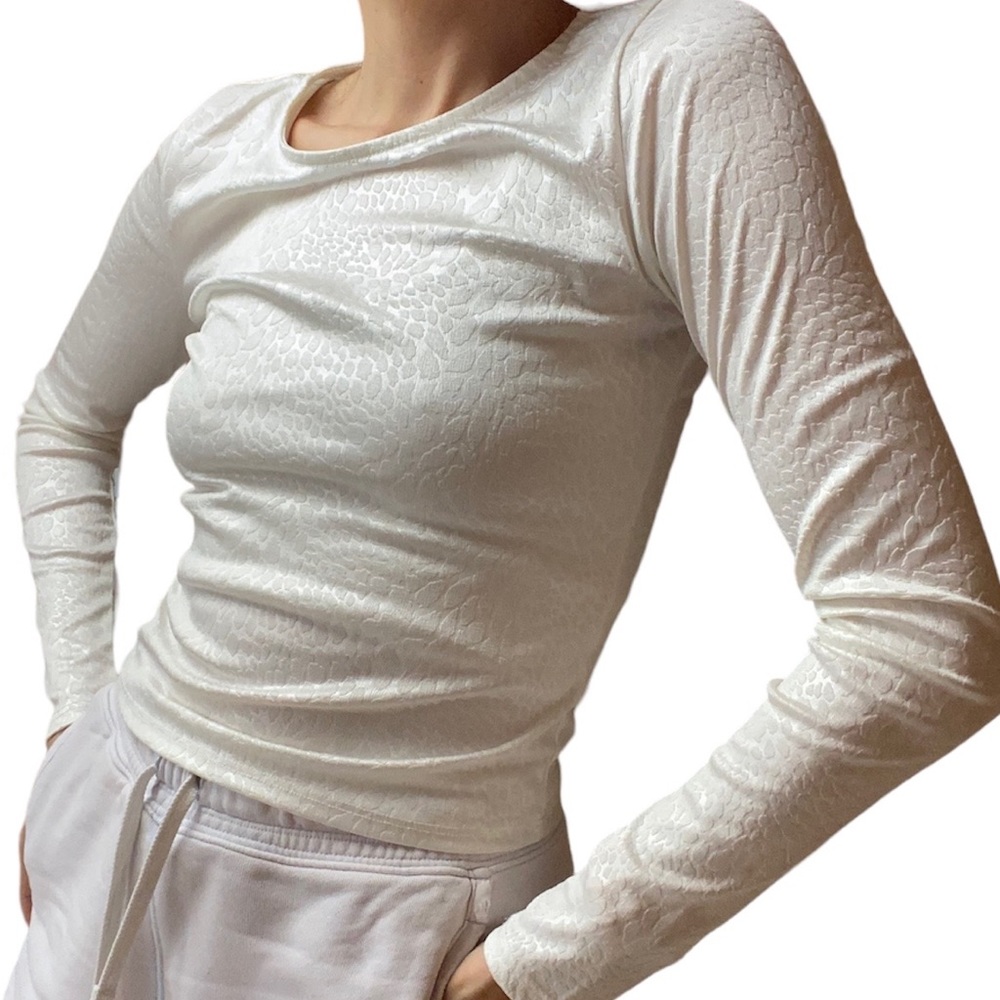 Forever 21 Iridescent White Snakeskin Long sleeve Top, Sz S